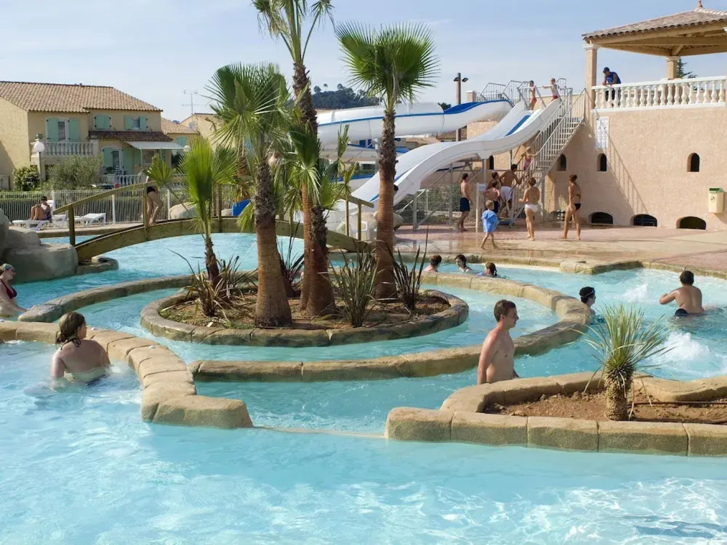 Provencal Villa With Dishwasher, 1km From Nice Town Vidauban