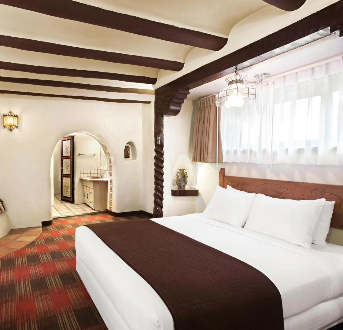 Sagebrush Inn & Suites