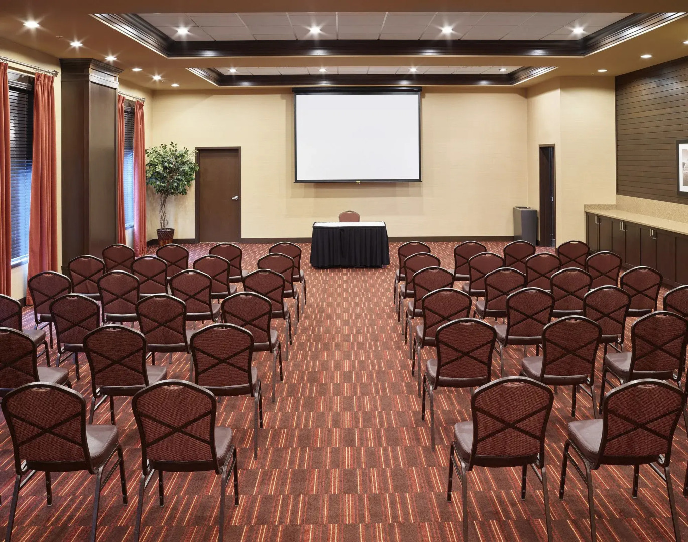 Four Points By Sheraton Edmonton Gateway