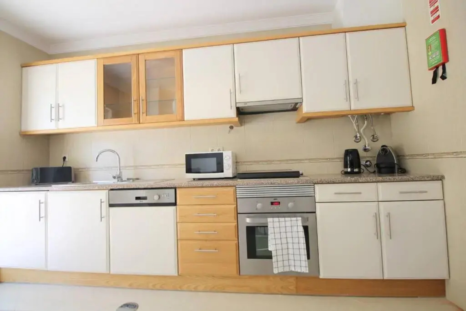 2 Bedroom Apartment 500m From The Beach - Algarve