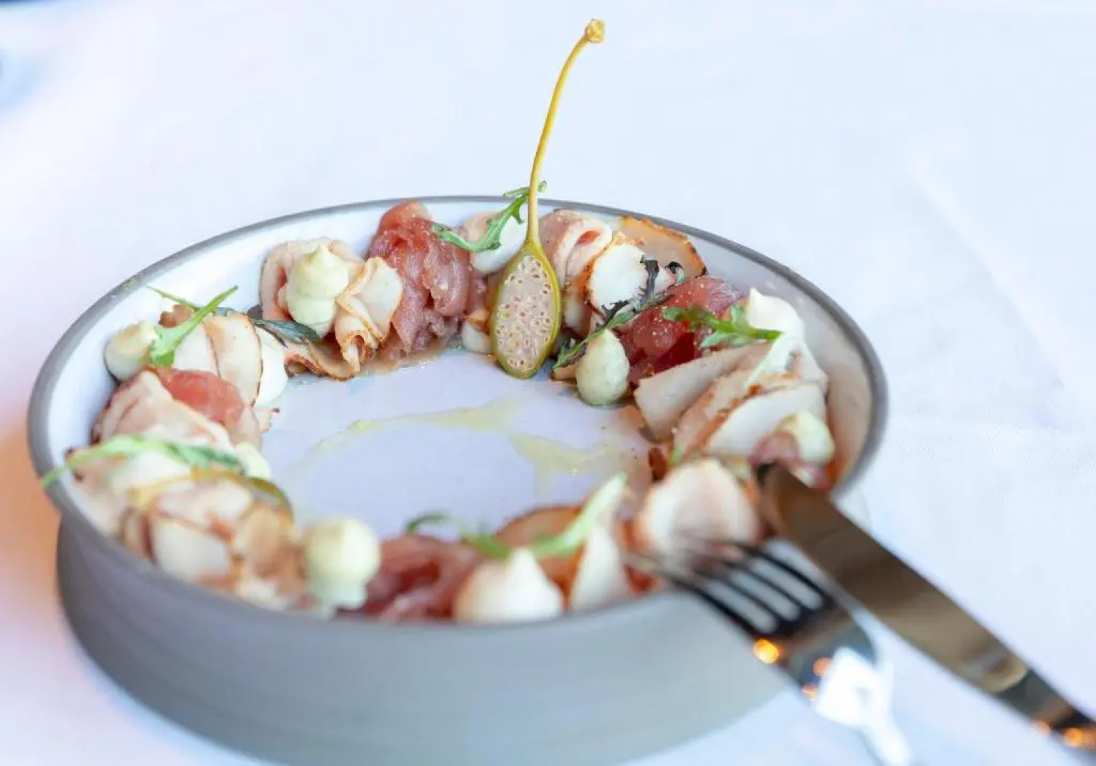 Carbon Hotel - Different Hotels