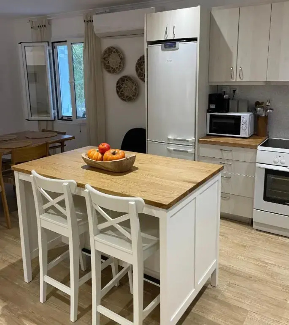 Seaside Retreat House