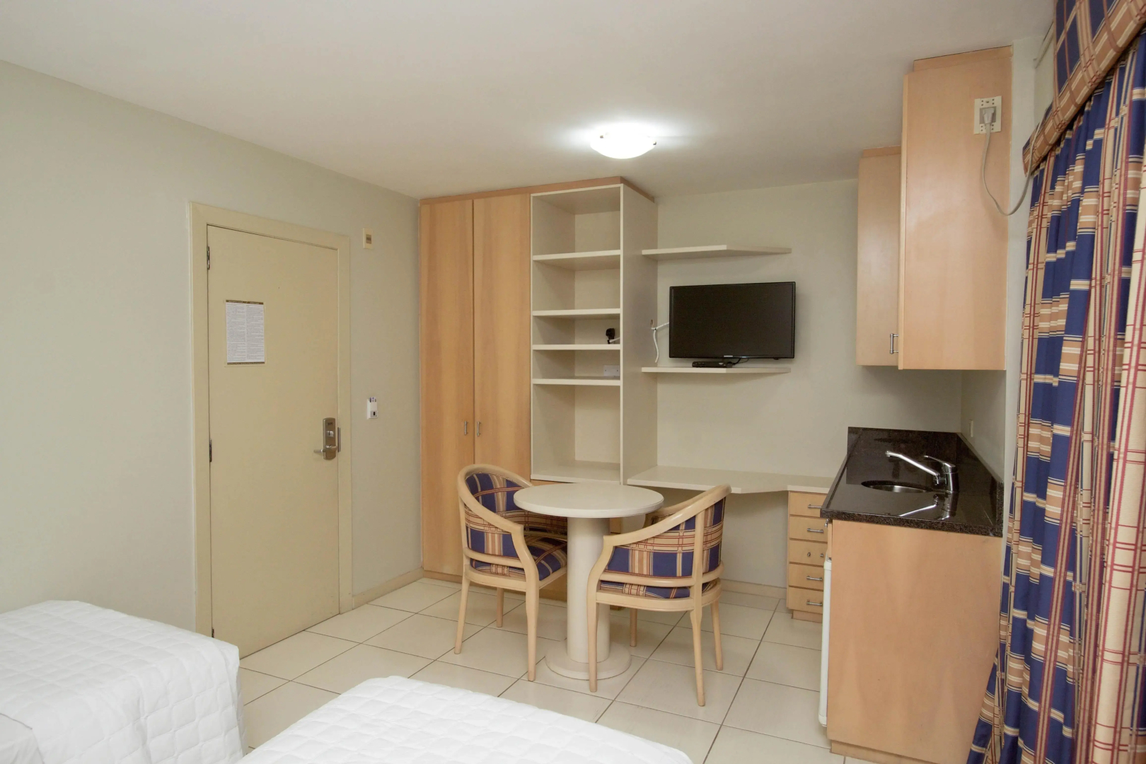 Bristol Upper Residence Hotel