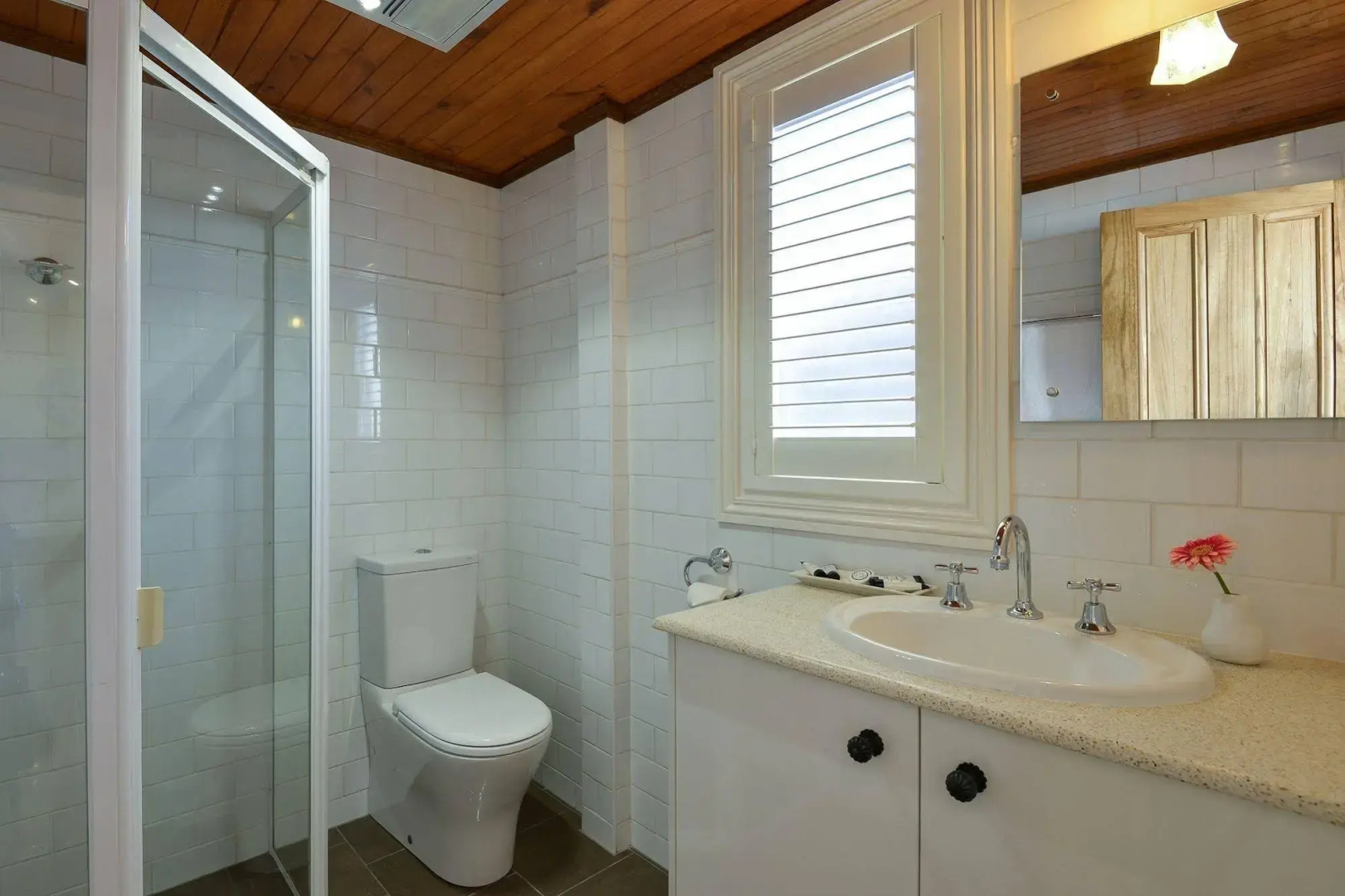 Trafalgar Premium Vintage Suites