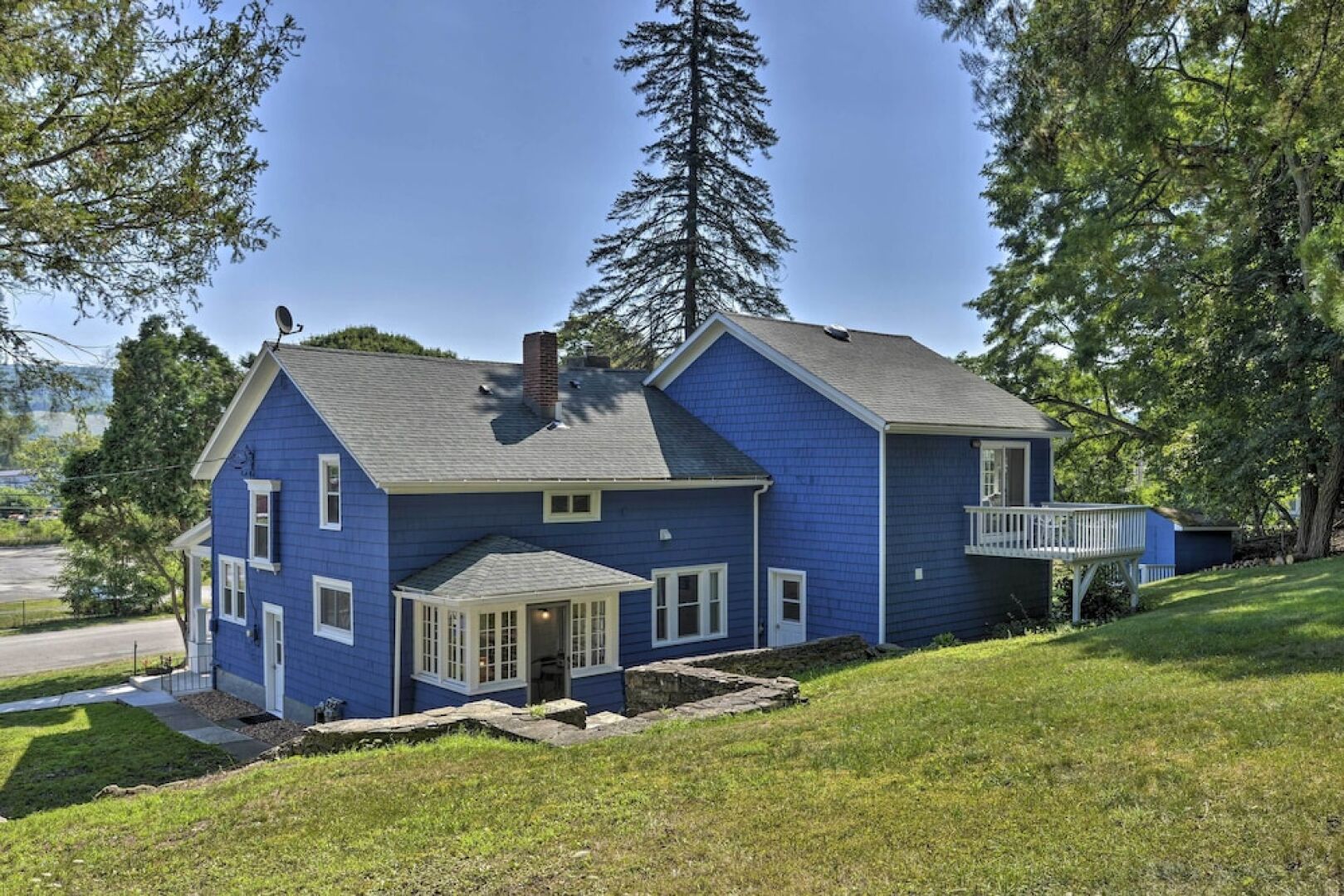 Montour Falls Home: 2 Mi to Seneca Lake & Wineries