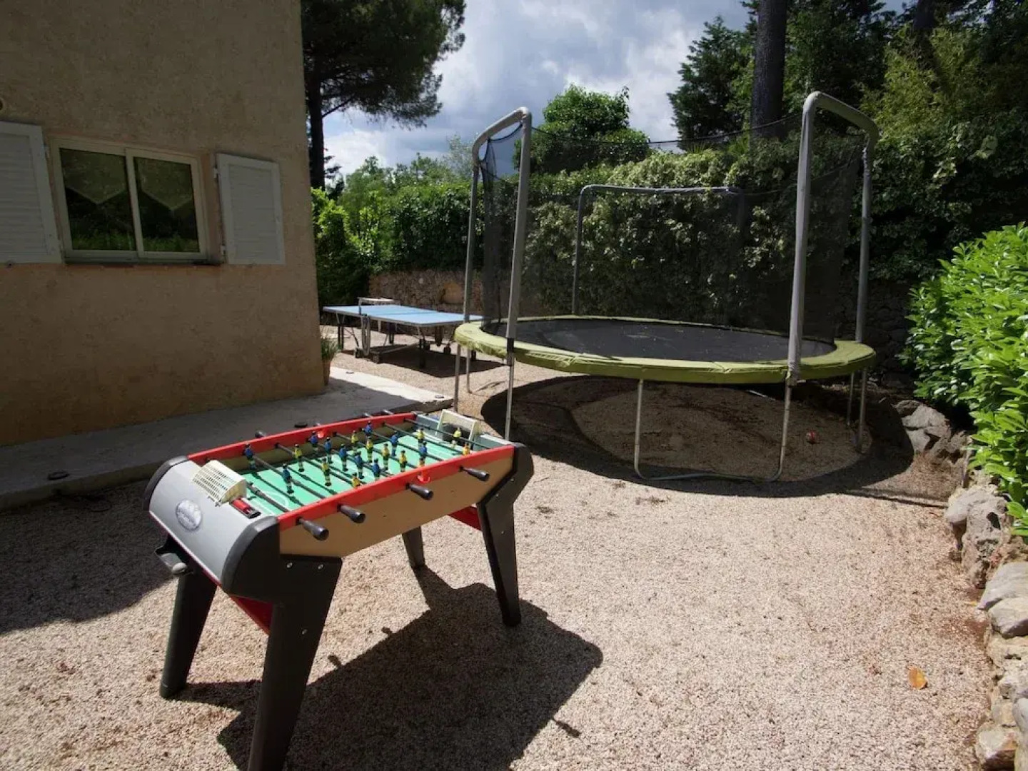 Lavish Villa in Mouans-sartoux With Sauna