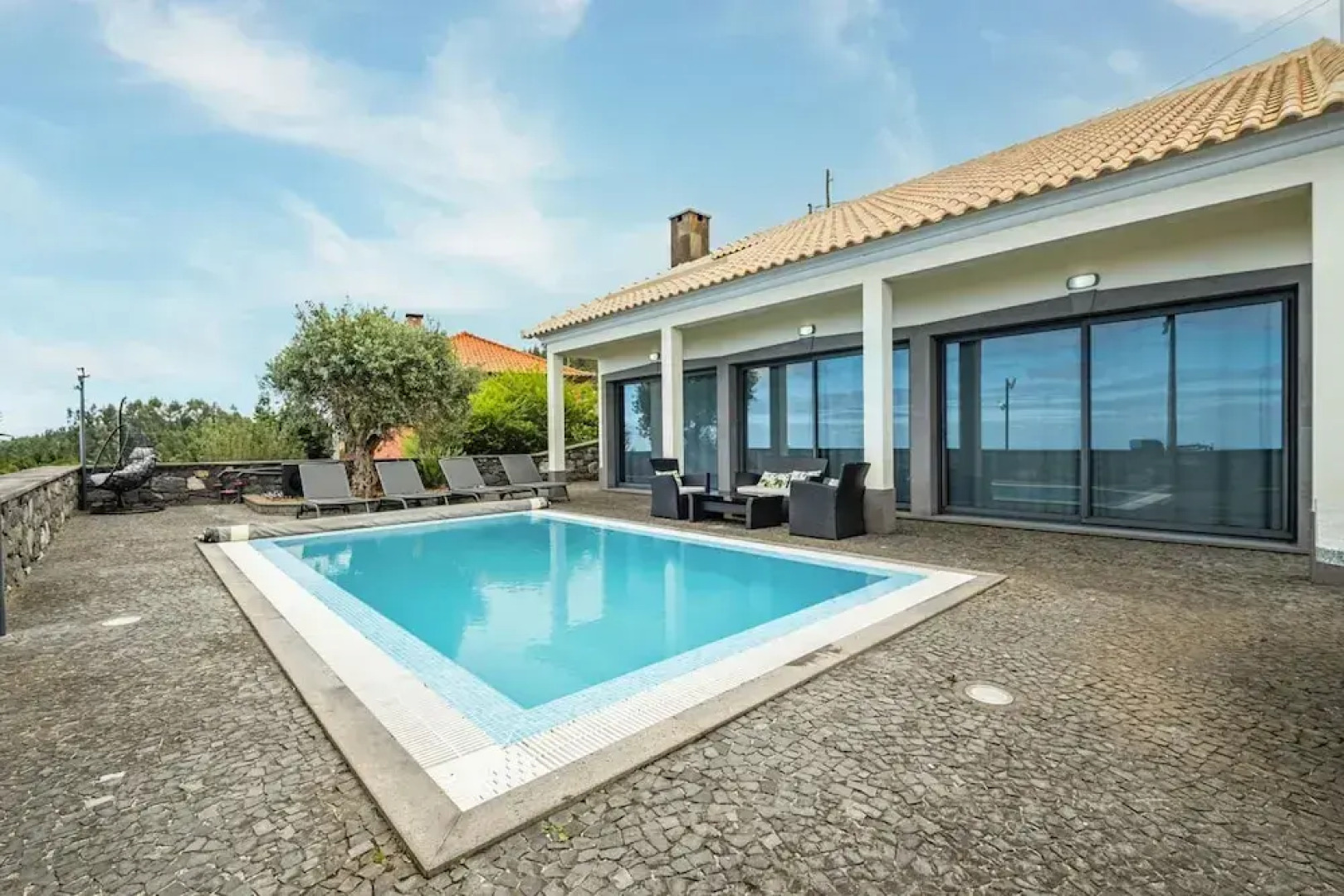 Countryside Nest by Madeira Sun Travel