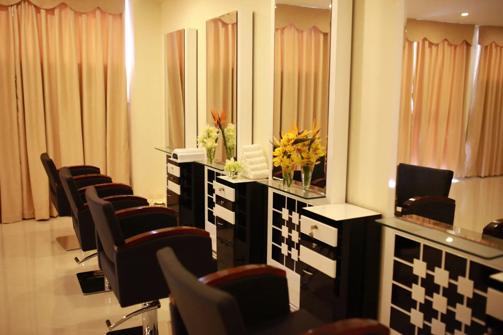 Thuy Hoang Nguyen Hotel Resort & Spa