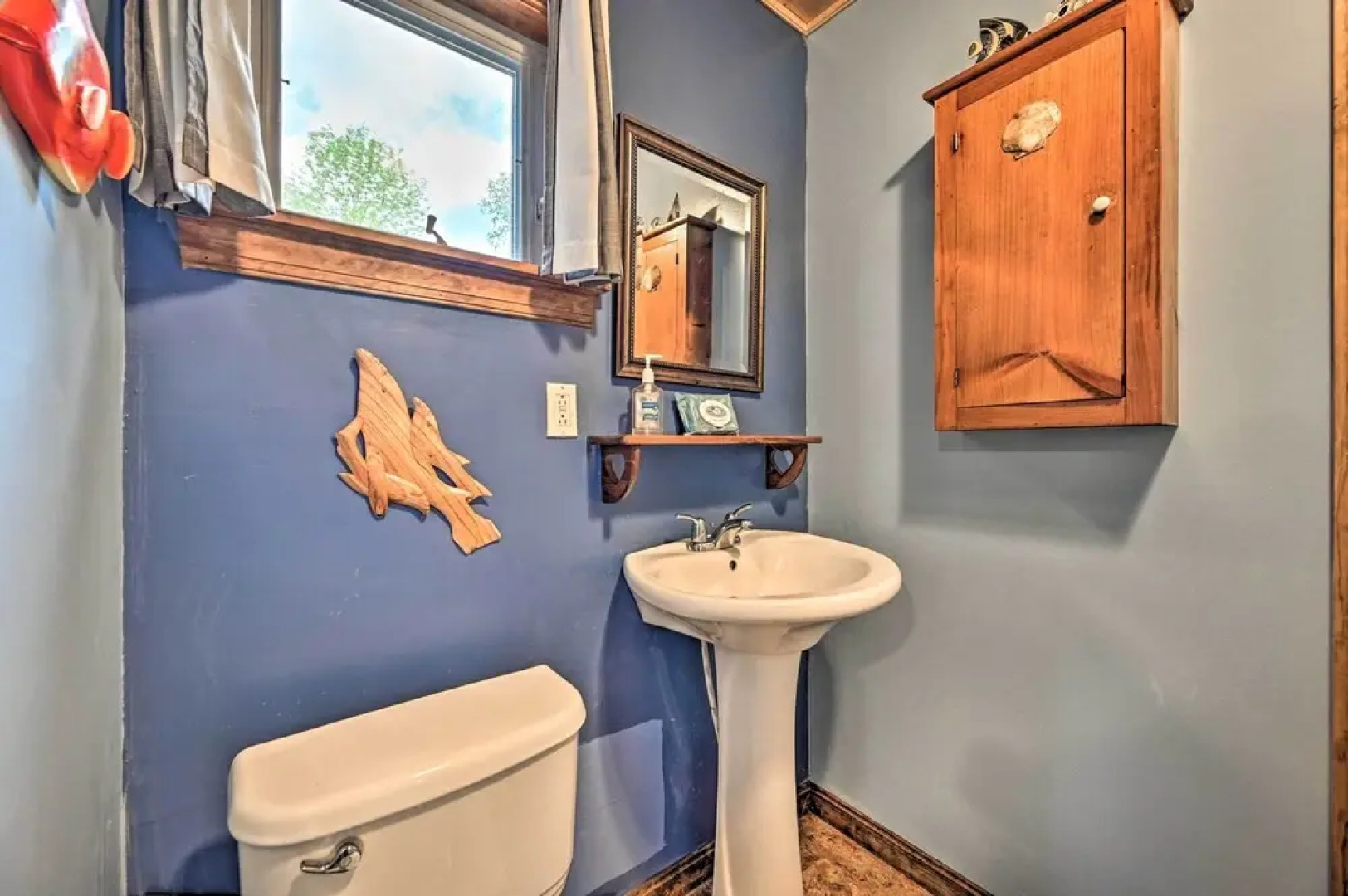 Cabin in the Untouched Woods - 3 Miles to Ski