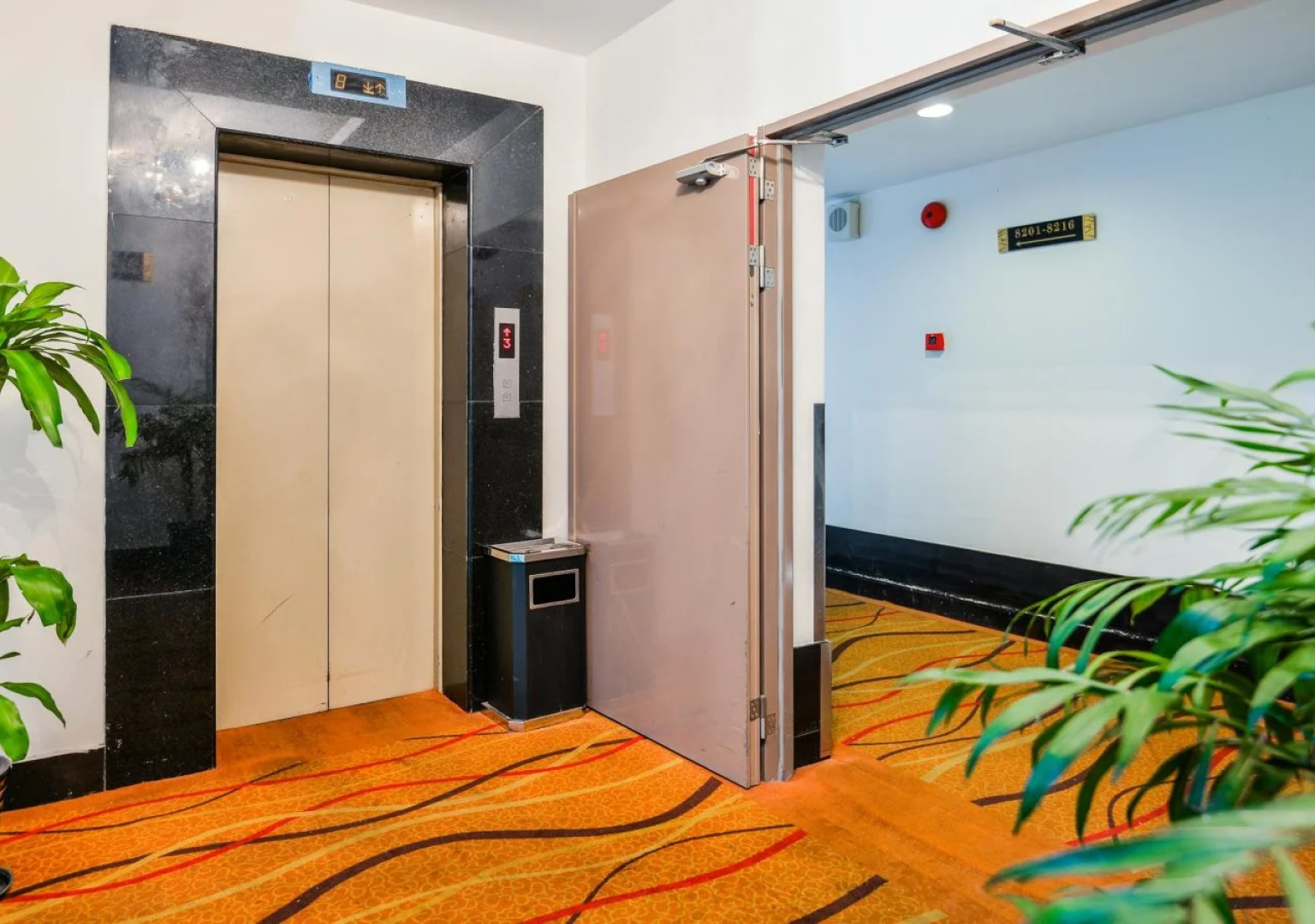 Shanghai Joyful Star Hotel