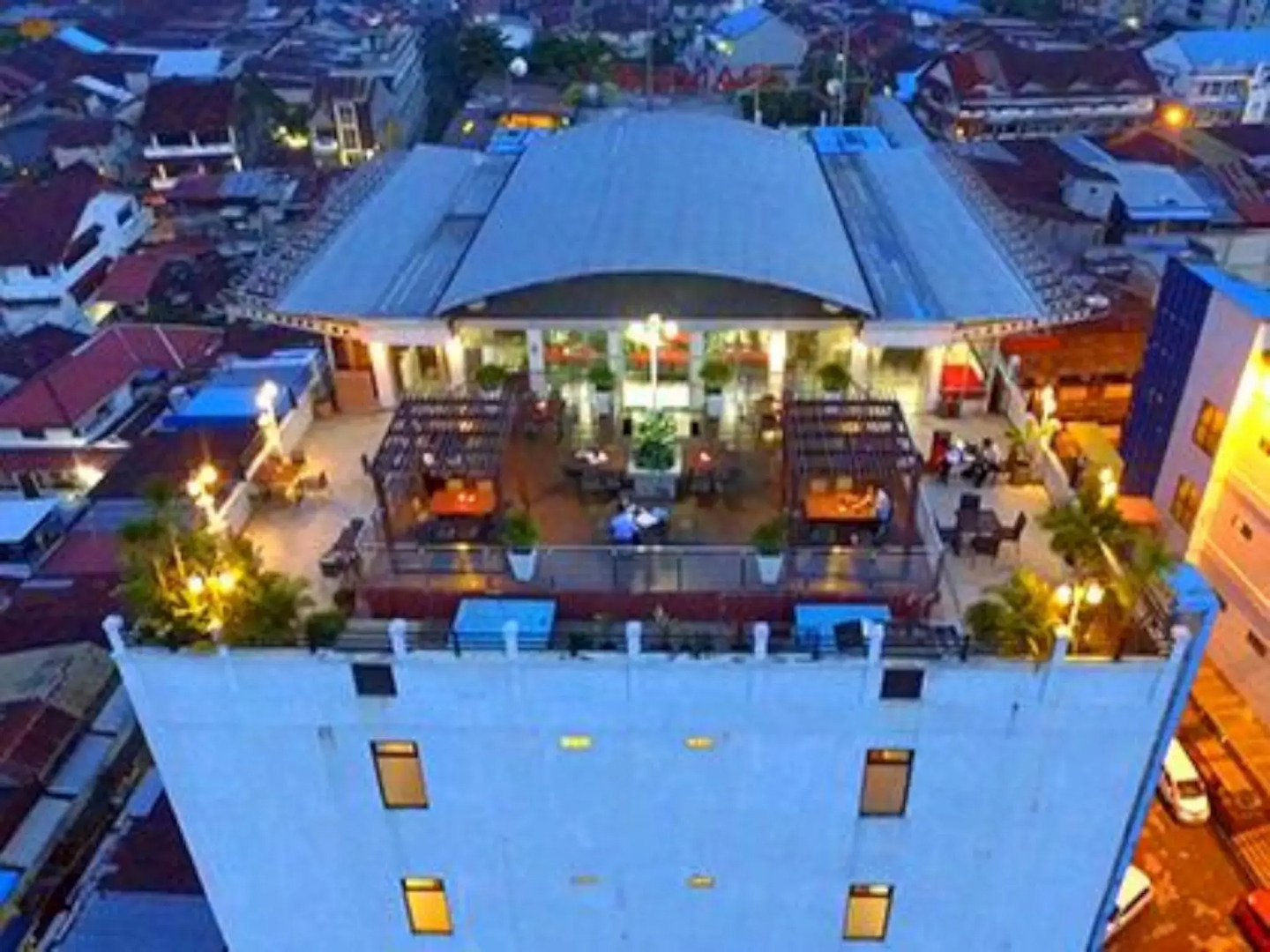 Transera Hotel Pontianak