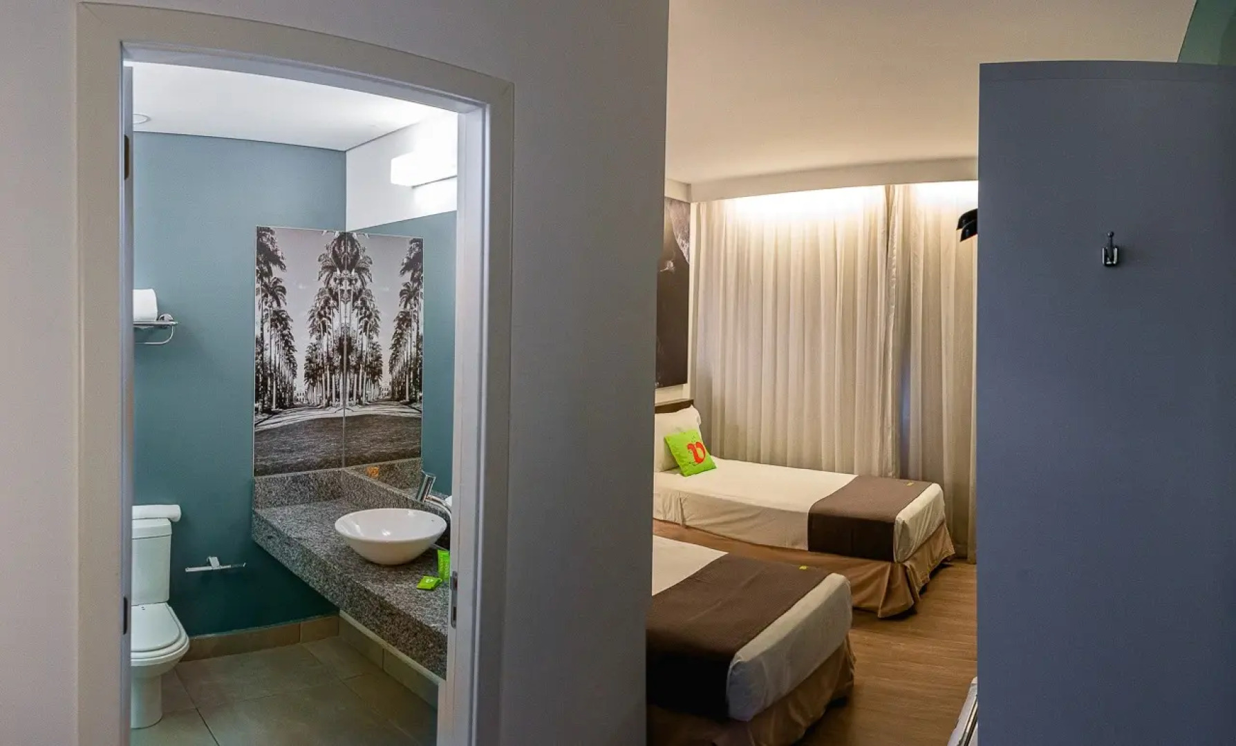 VOA Business Supreme Choice Confins