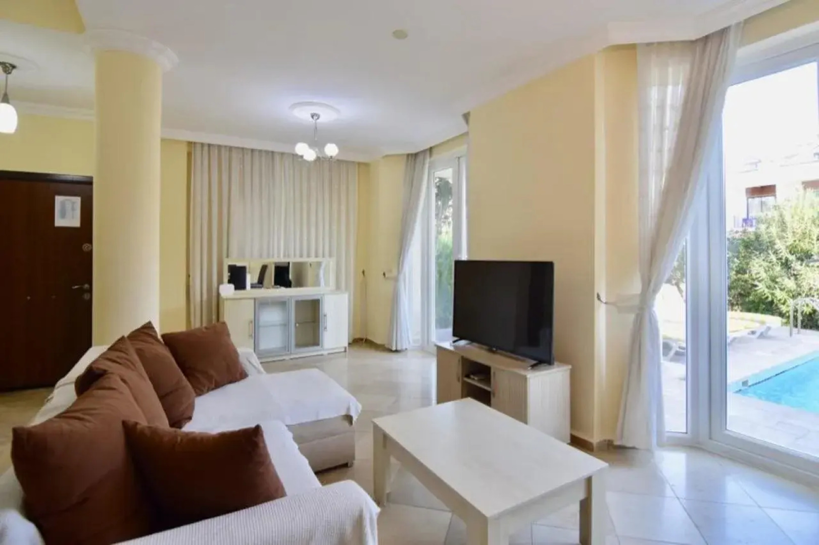 Sunset Beach Club Villas