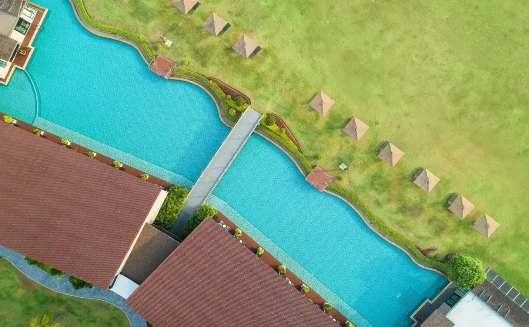 La Isla Pranburi Beach Resort