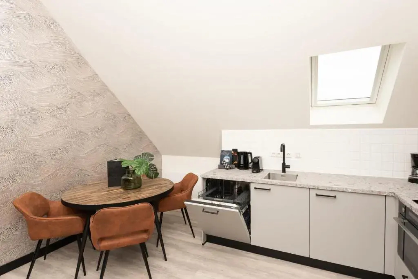 Luxe Appartement 4p - Jan van Renesseweg