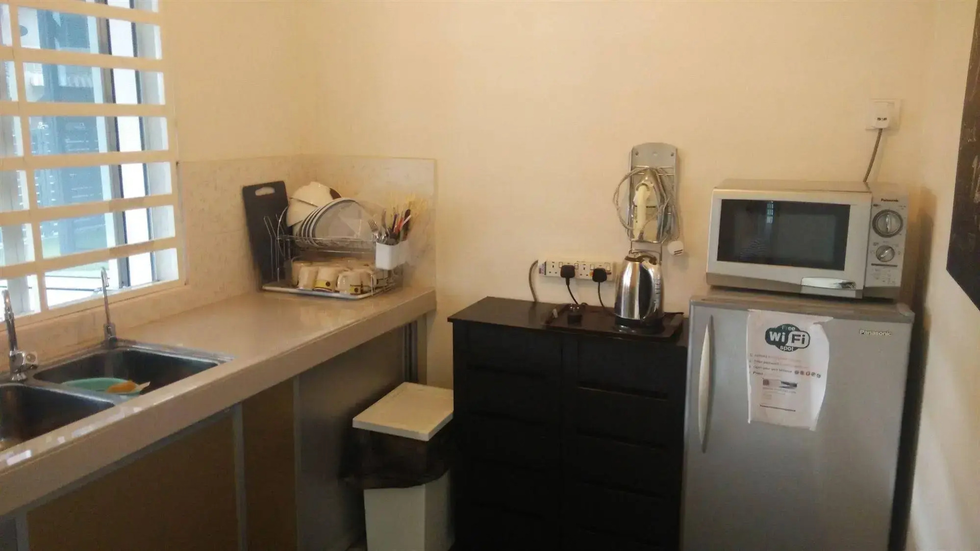 Bercham Vacation House