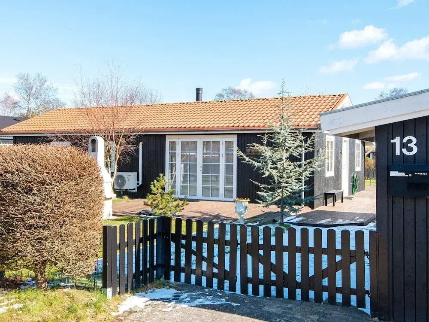 8 Person Holiday Home in Grenaa