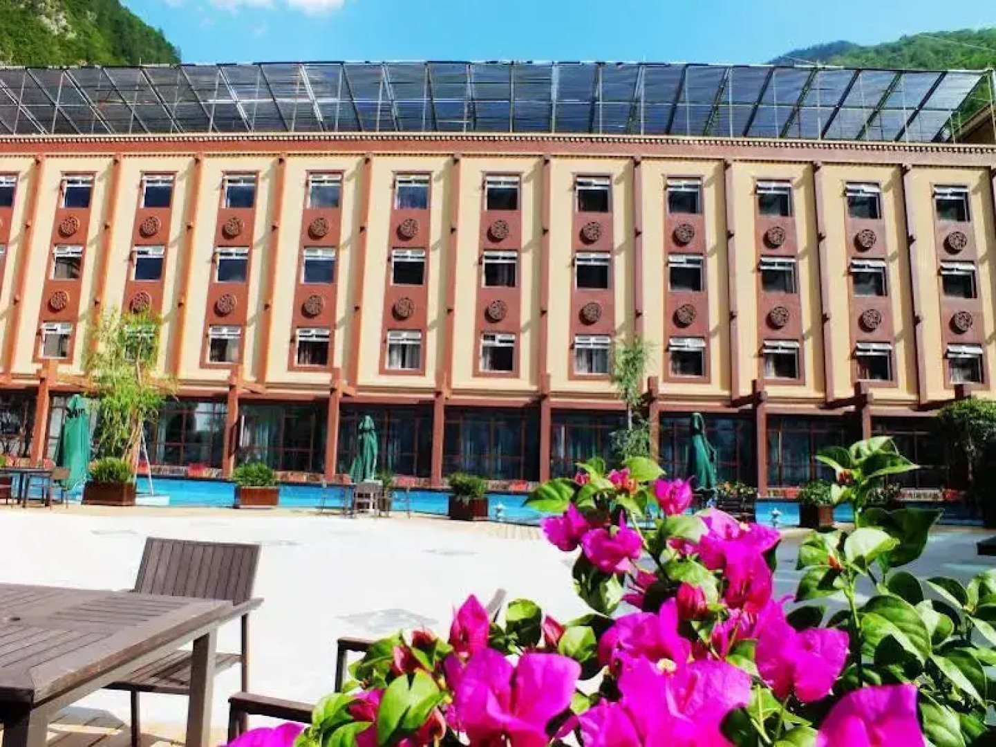 Jiuzhaigou Sanroyal International Hotel