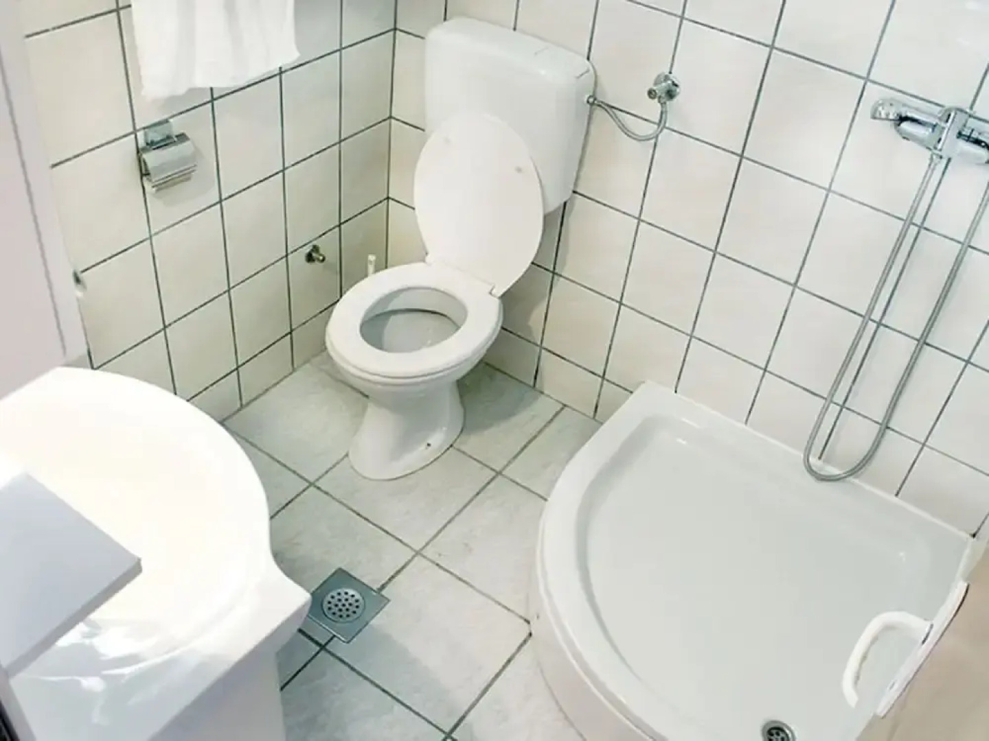 Comfortable Holiday Home in Metajna With Terrace