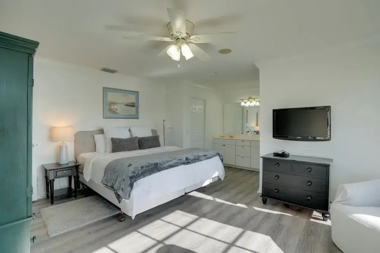 Bokeelia Island Oasis: Waterfront, Private Dock!