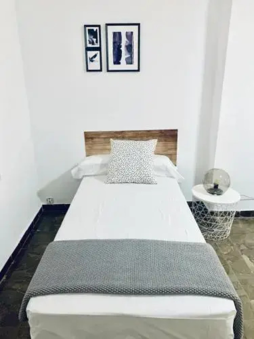 Pensión La Florida 19