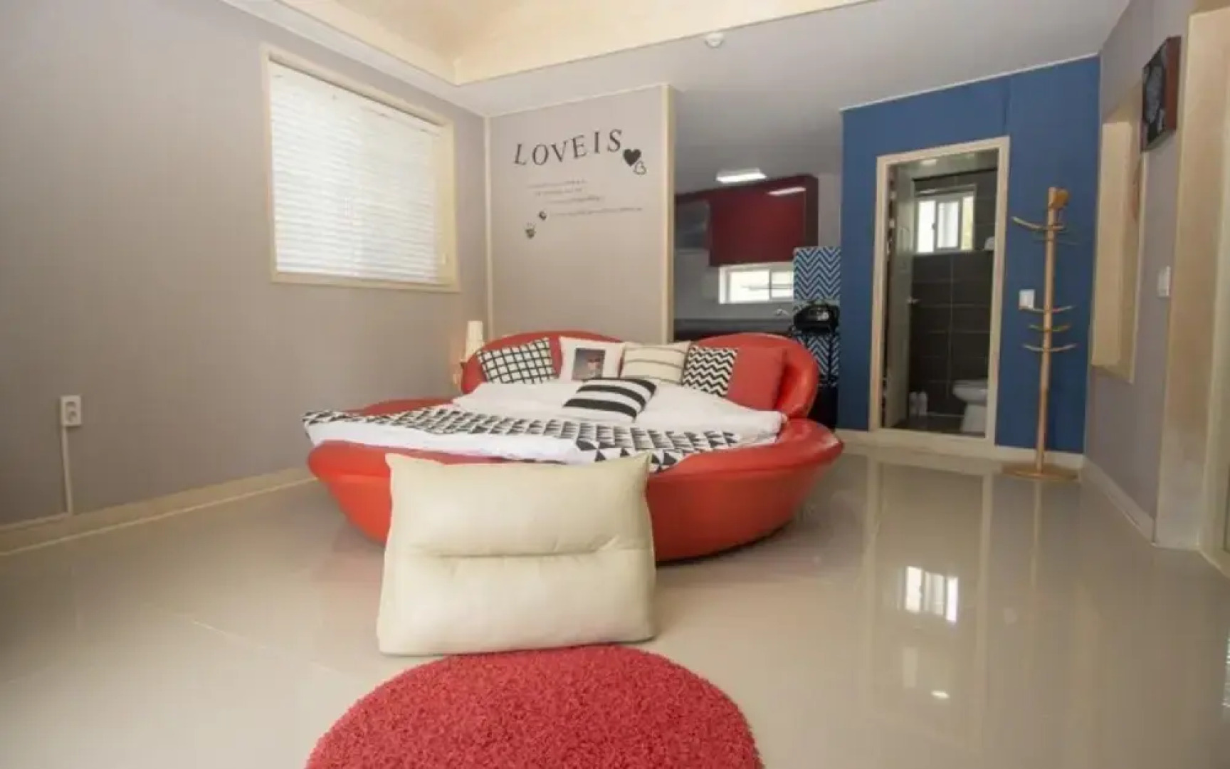 Pocheon La Vie En Rose Pension