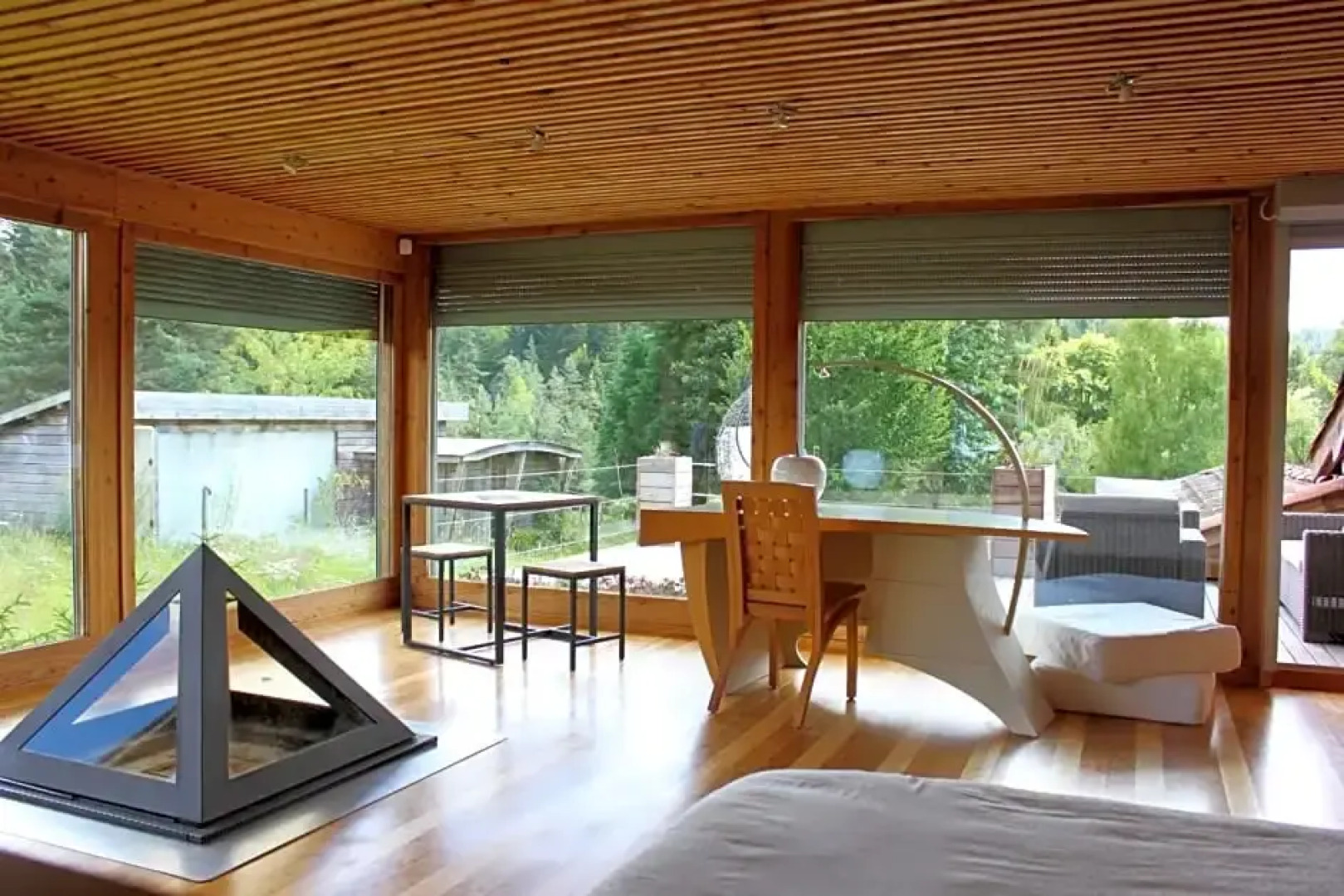 Une Suite a la Campagne (Adults Only)