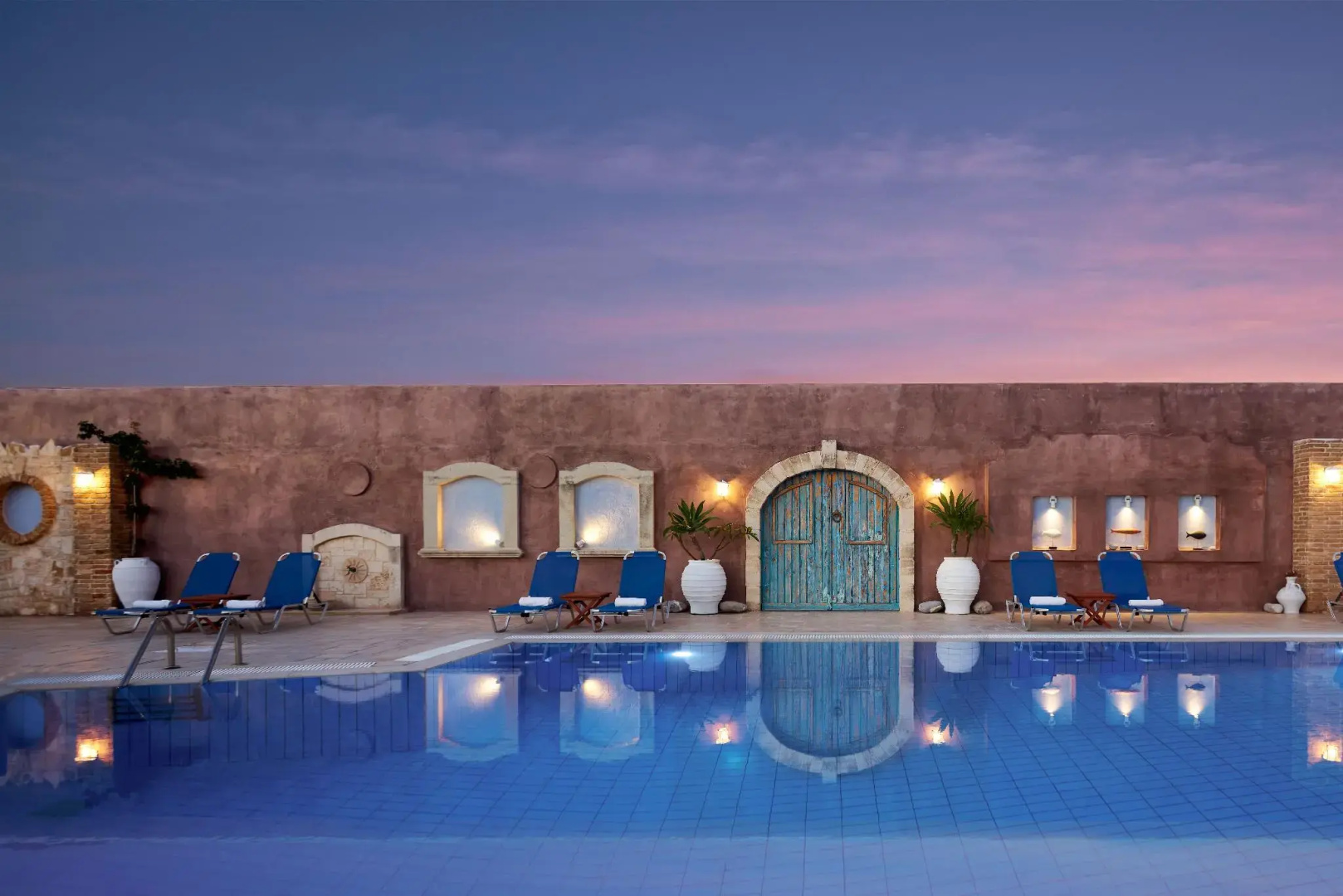 Golden Bay Hotel