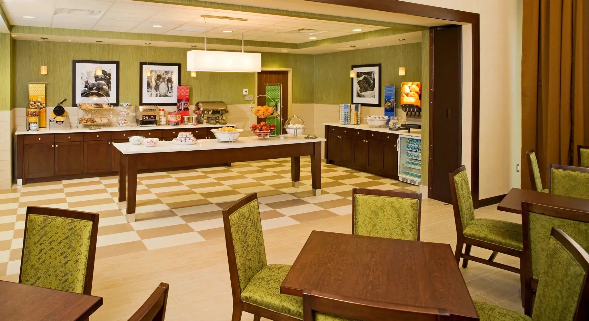Hampton Inn & Suites Pittsburgh/Waterfront-West Homestead