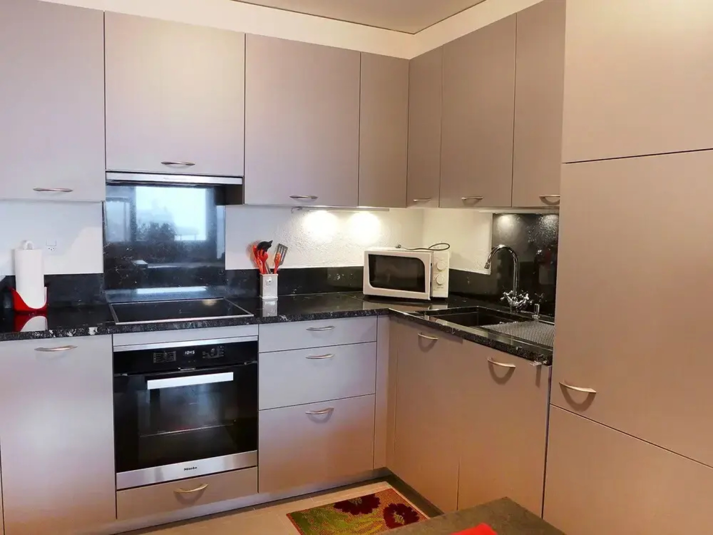 Thalia Lens in Lens With 2 Bedrooms and 3 Bathrooms
