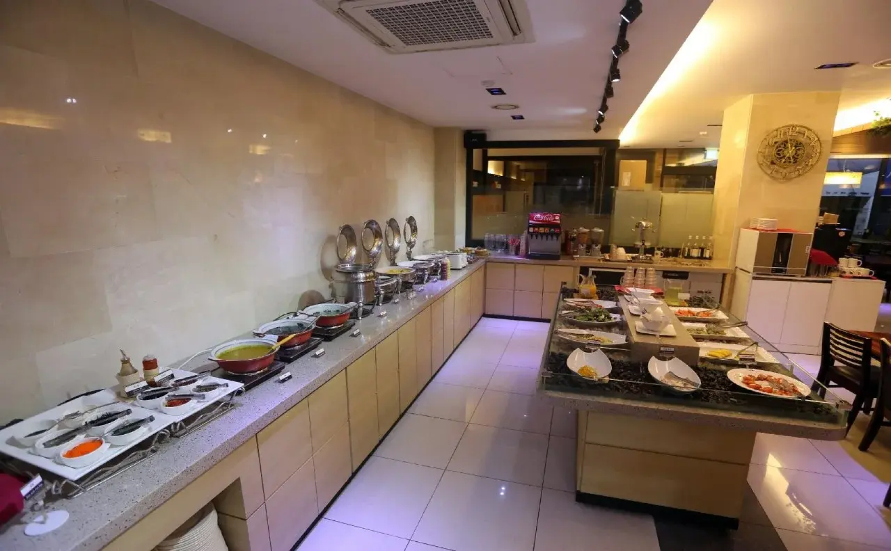 Tower Hill Hotel