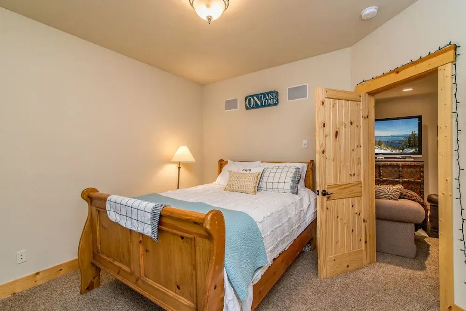 West Shore 7181 Home - 3 Br home by RedAwning