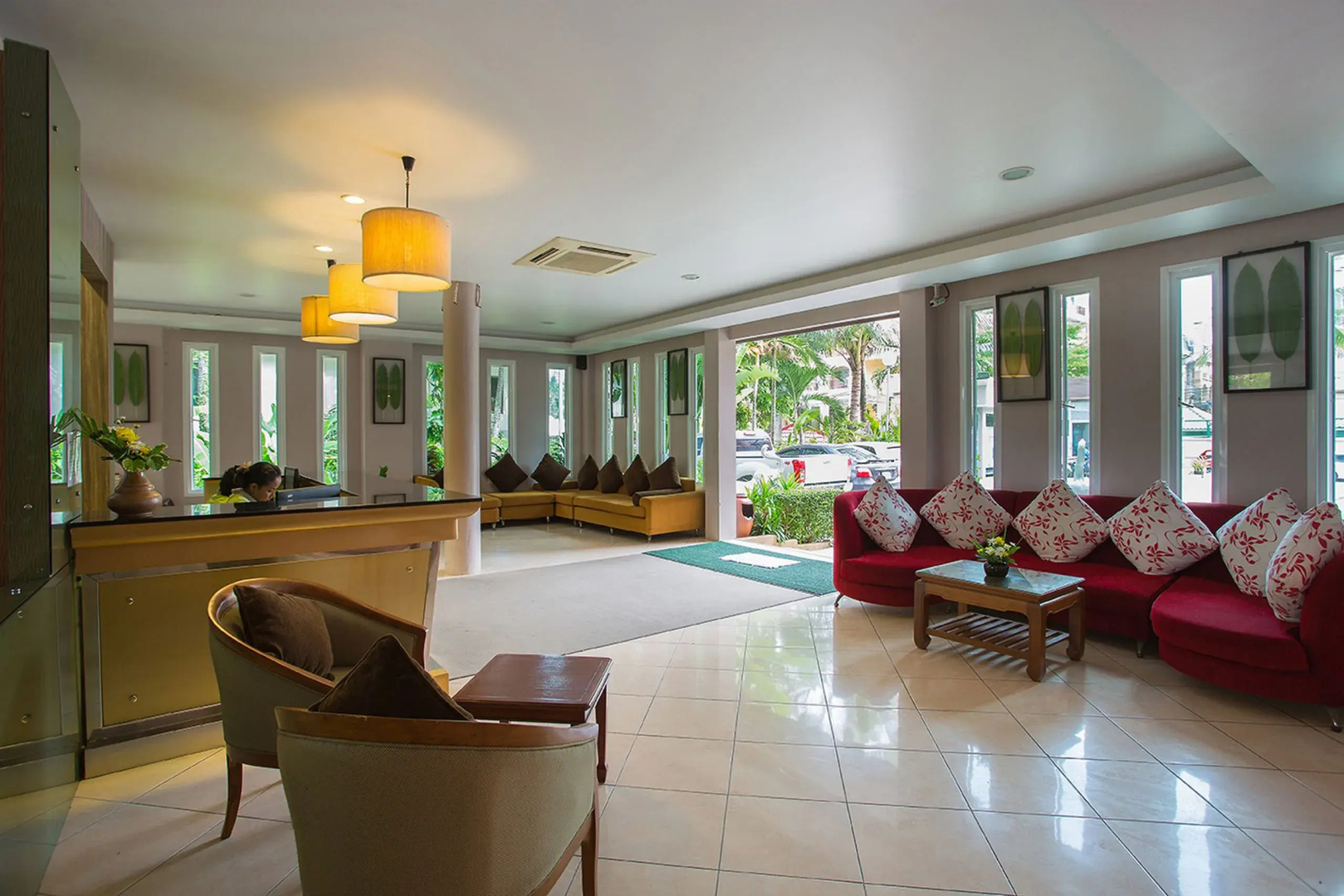 Thanthip Beach Resort