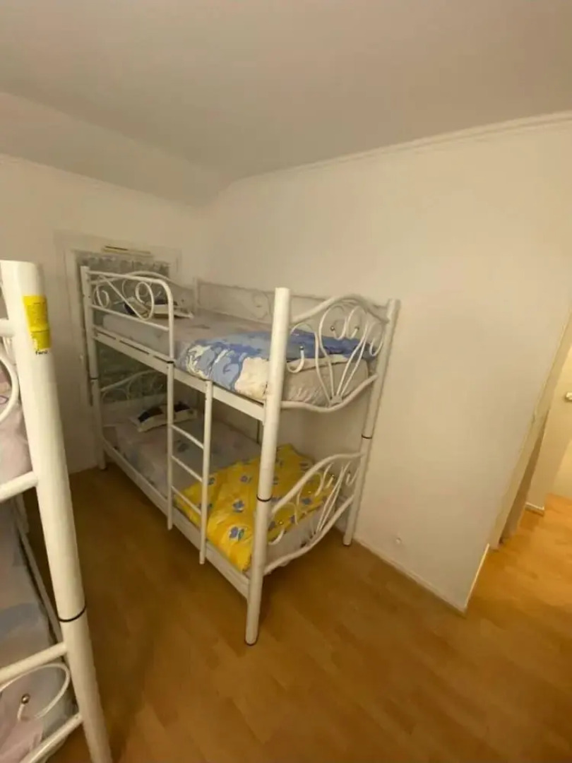 Auberge  KAMA - Hostel