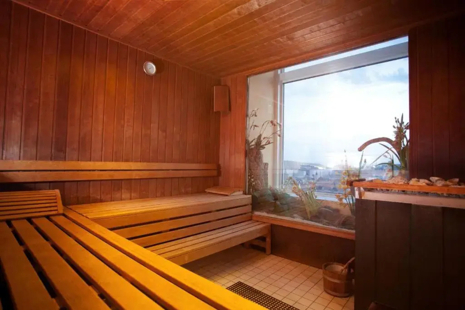 Отель NYX Erfurt by Leonardo Hotels