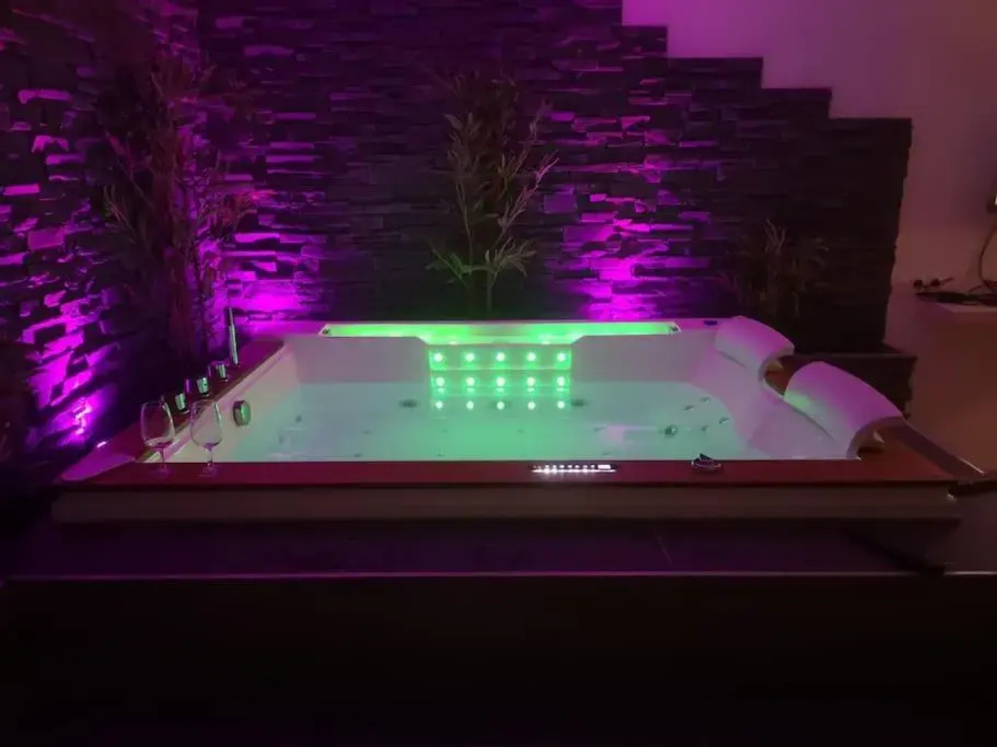 Appart' SPA Privatif Gray (Adults Only)