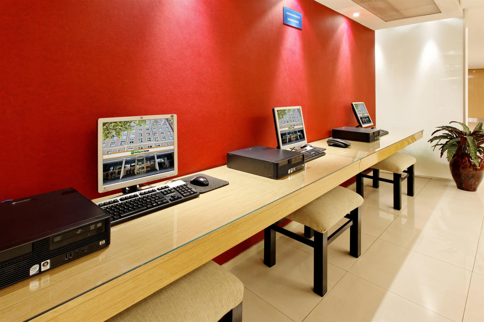 Holiday Inn Express Rosario by IHG