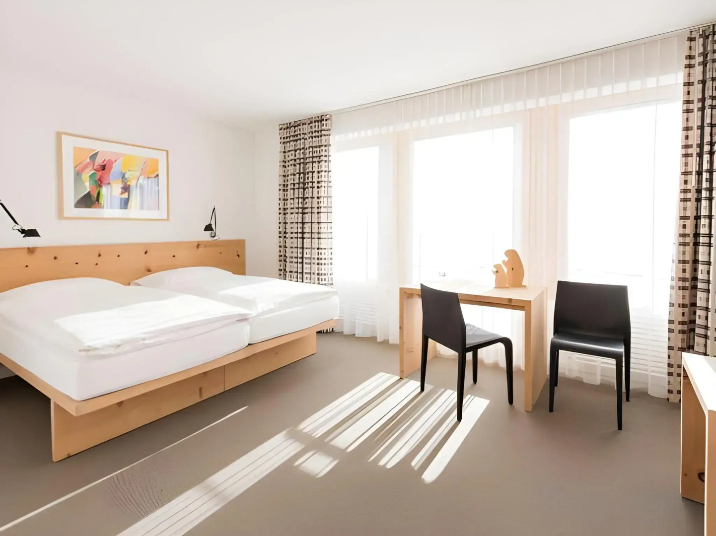 Отель Hauser Swiss Quality