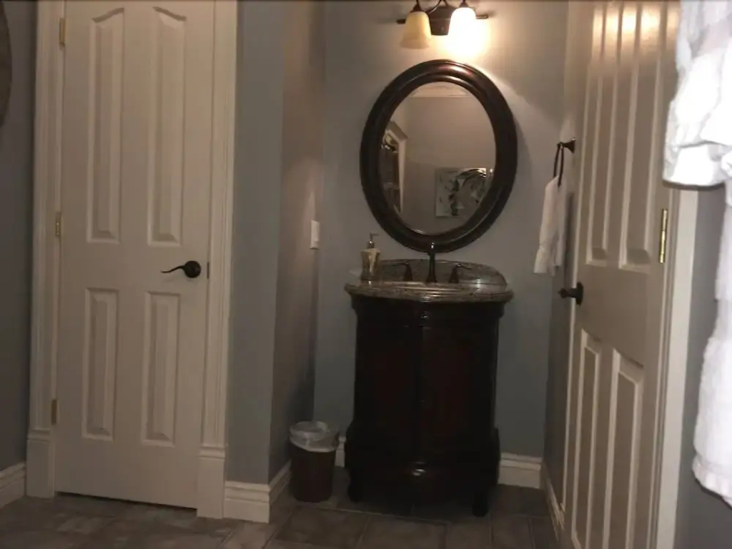 Skyline Vineyard Inn