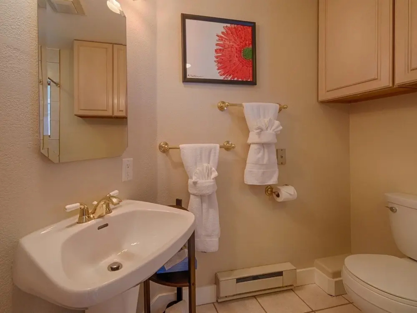 Beachside Villa Suites and Vacation Rentals