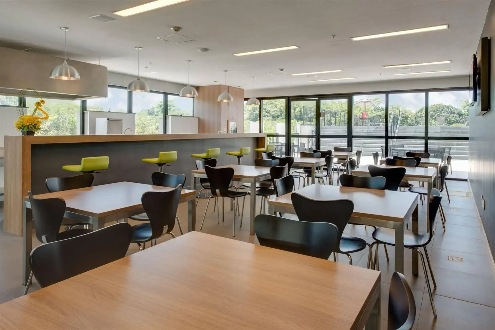 Linx Galeão by Wish