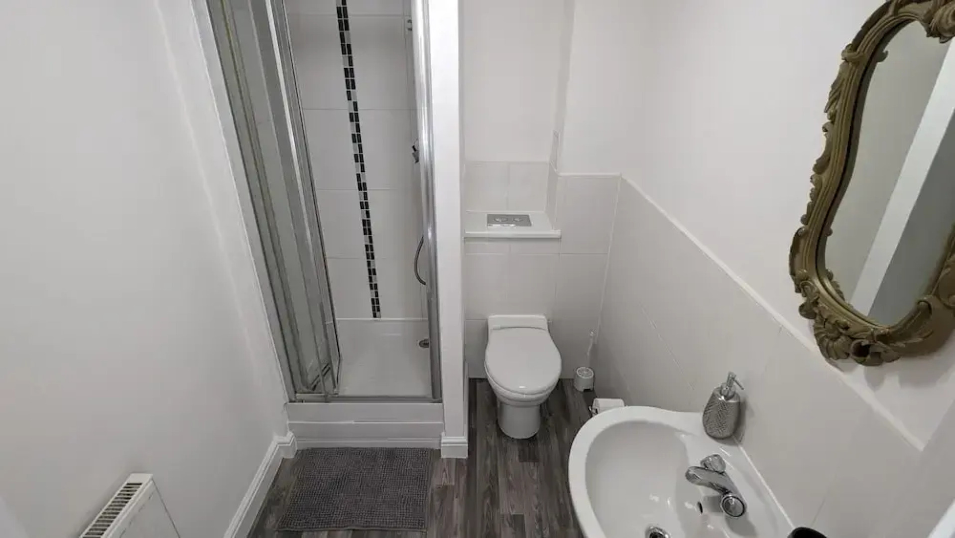 Greenhithe Flat-kent- 20 Mins to London-petsok