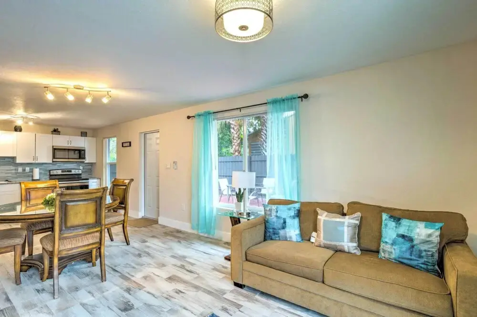 Turquoise Escape ~ 1 Mi to Sailfish Marina!