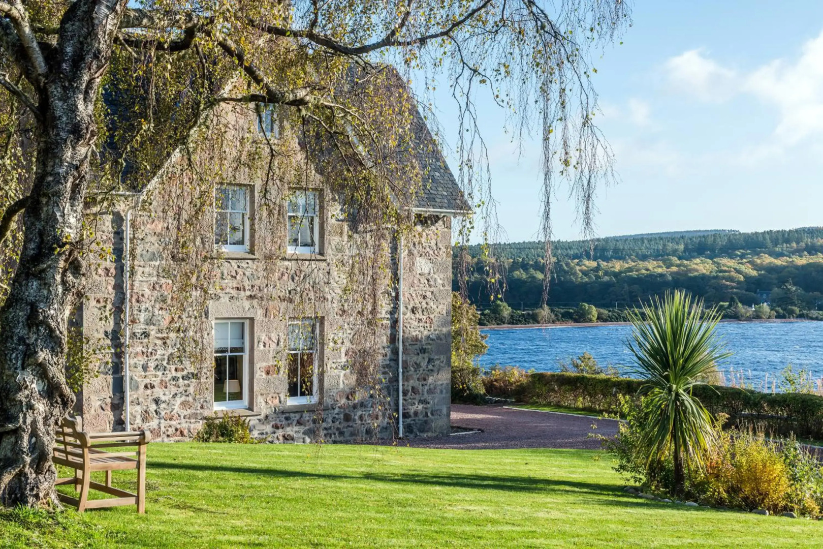 The Old Manse, Loch Ness (highland-escape)