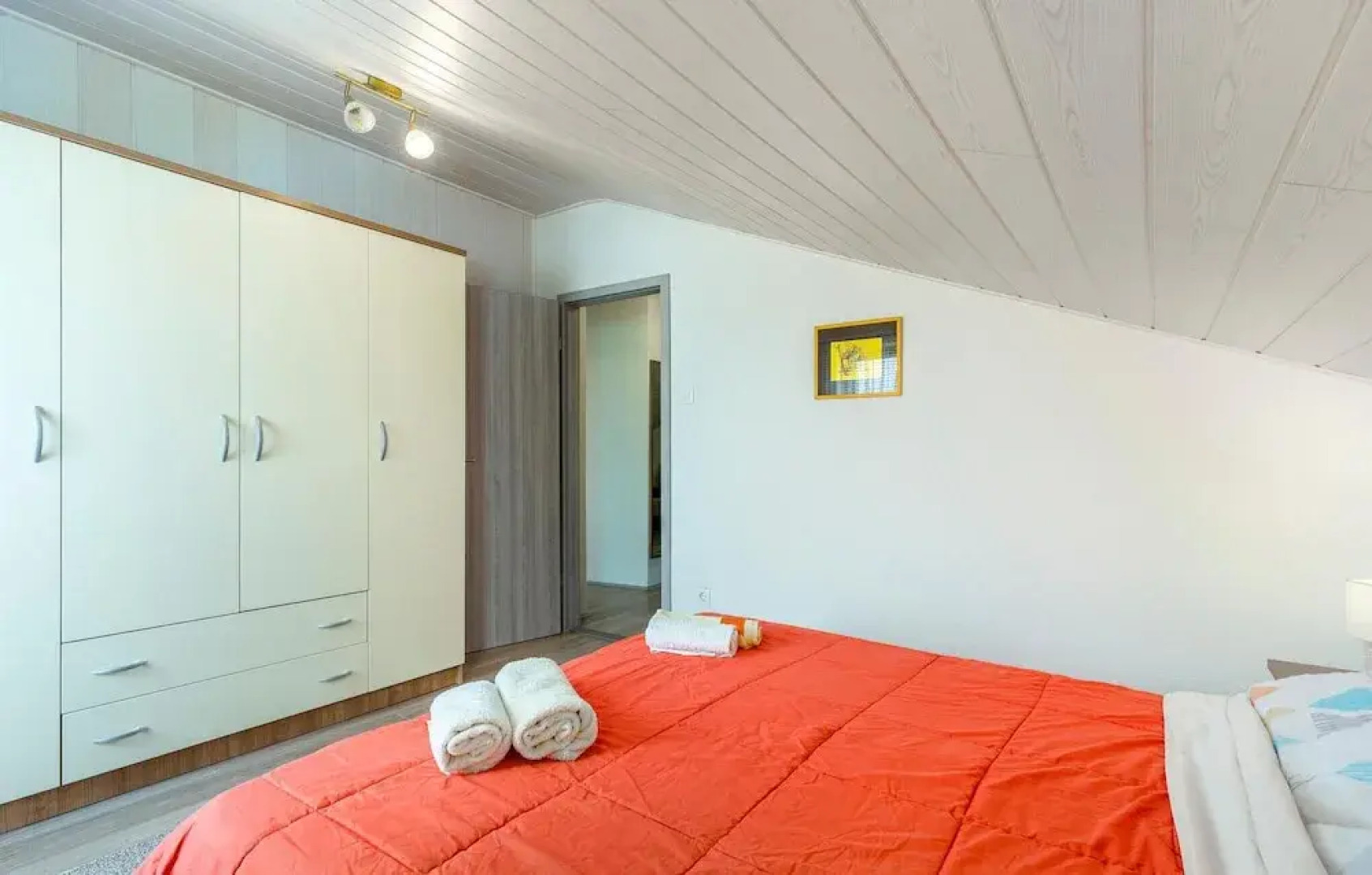 Beautiful Home in Sveti Anton With Wifi and 3 Bedrooms