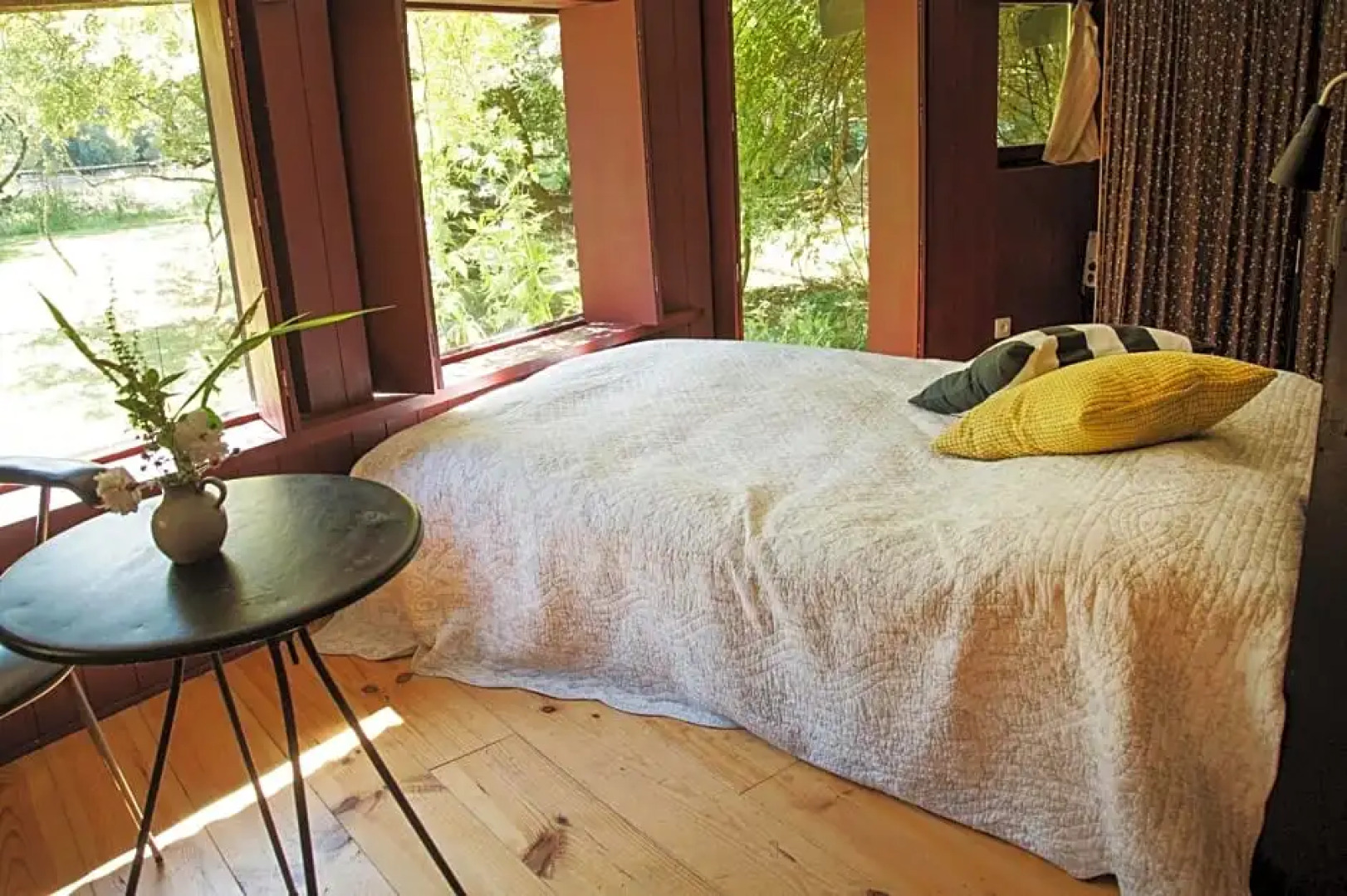 Les Cabanes Des Marais