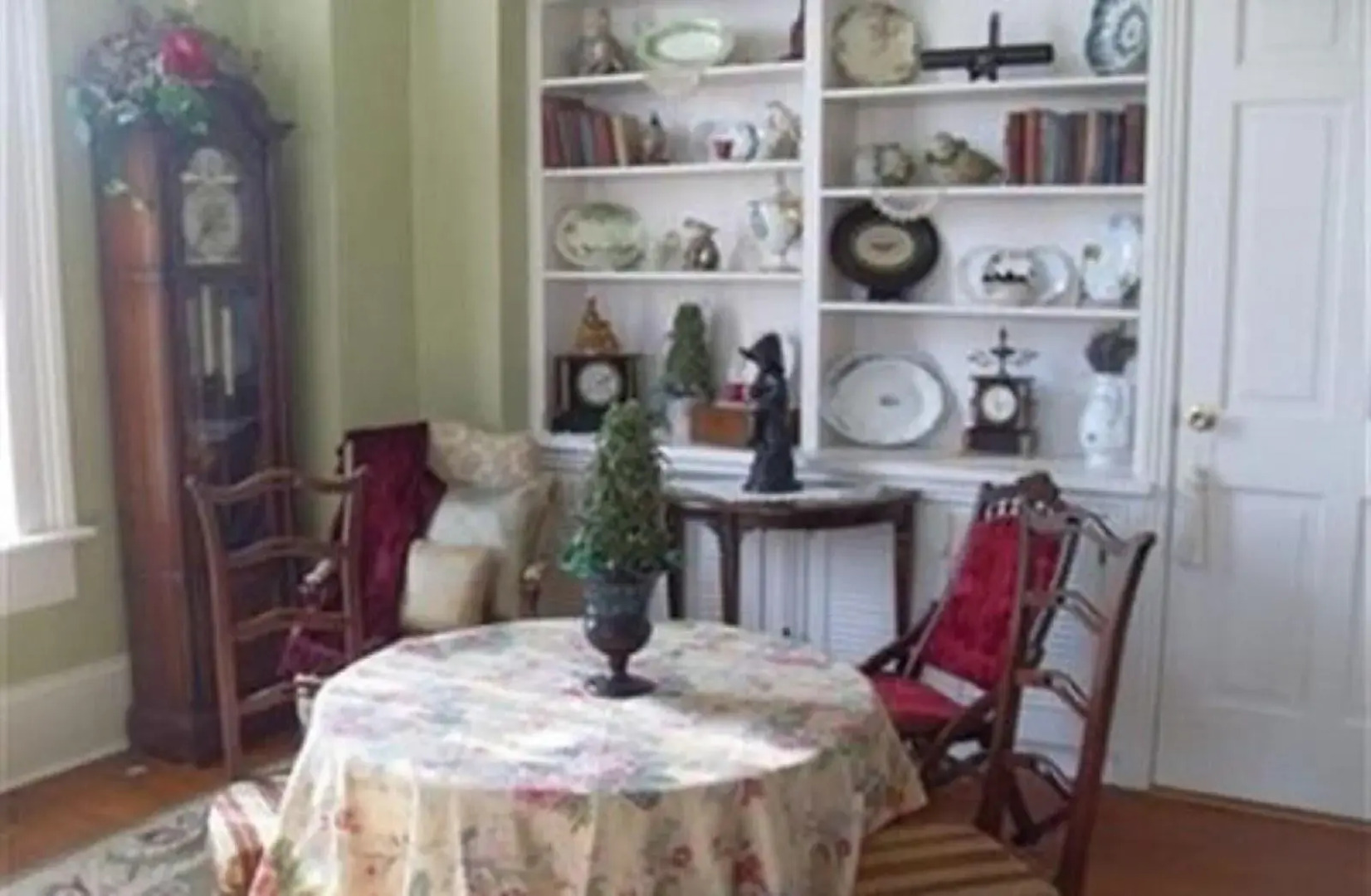 Baert Baron Mansion Bed & Breakfast