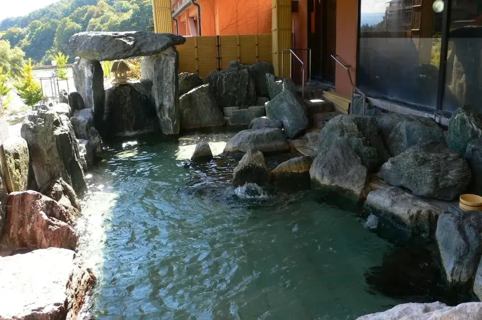 Yuttarino-Sato Inaka