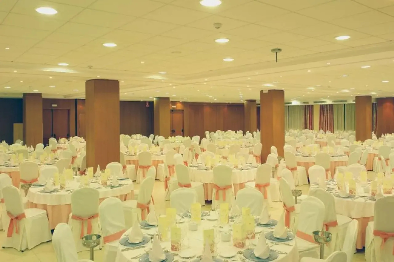 Apartamentos Turísticos Jardines del Plaza