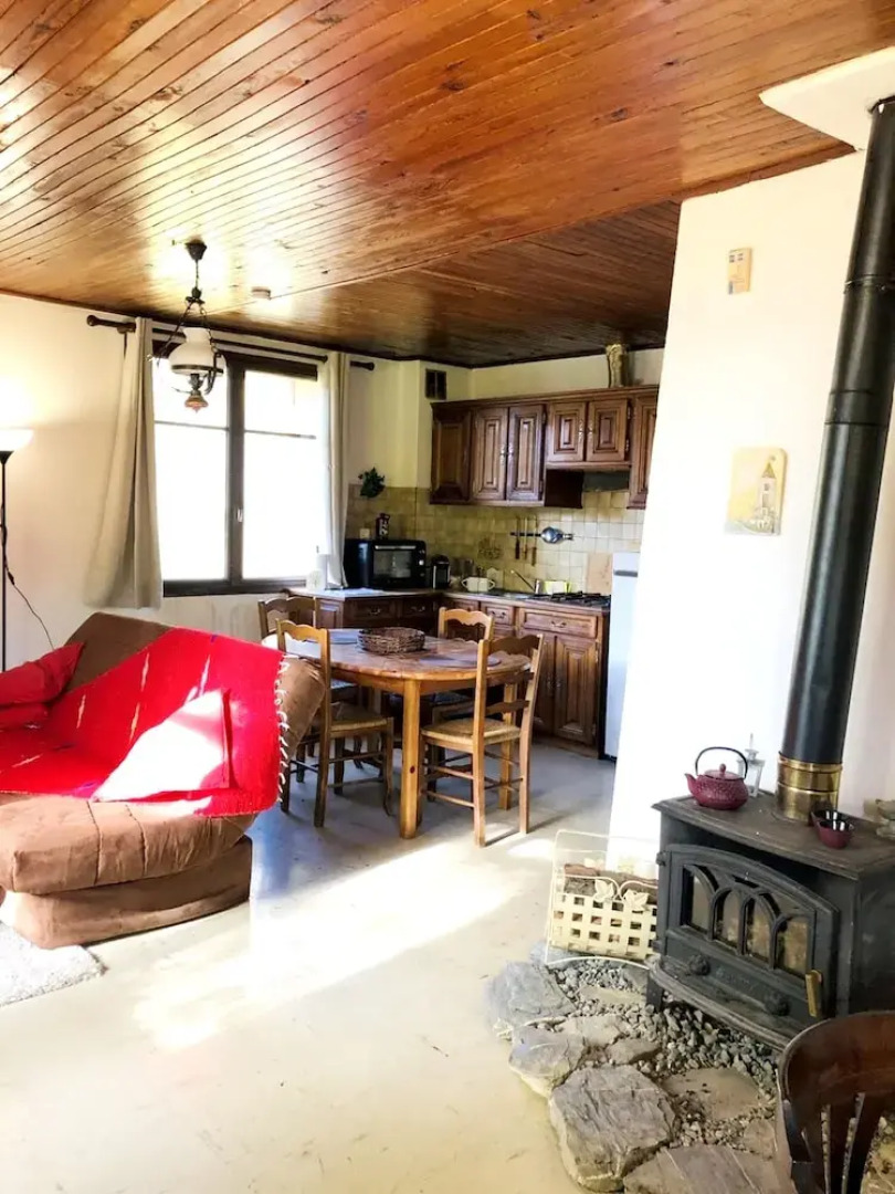 Apartment with One Bedroom in Jausiers, with Wonderful Mountain View, Furnished Garden And Wifi - 14 Km From the Slopes